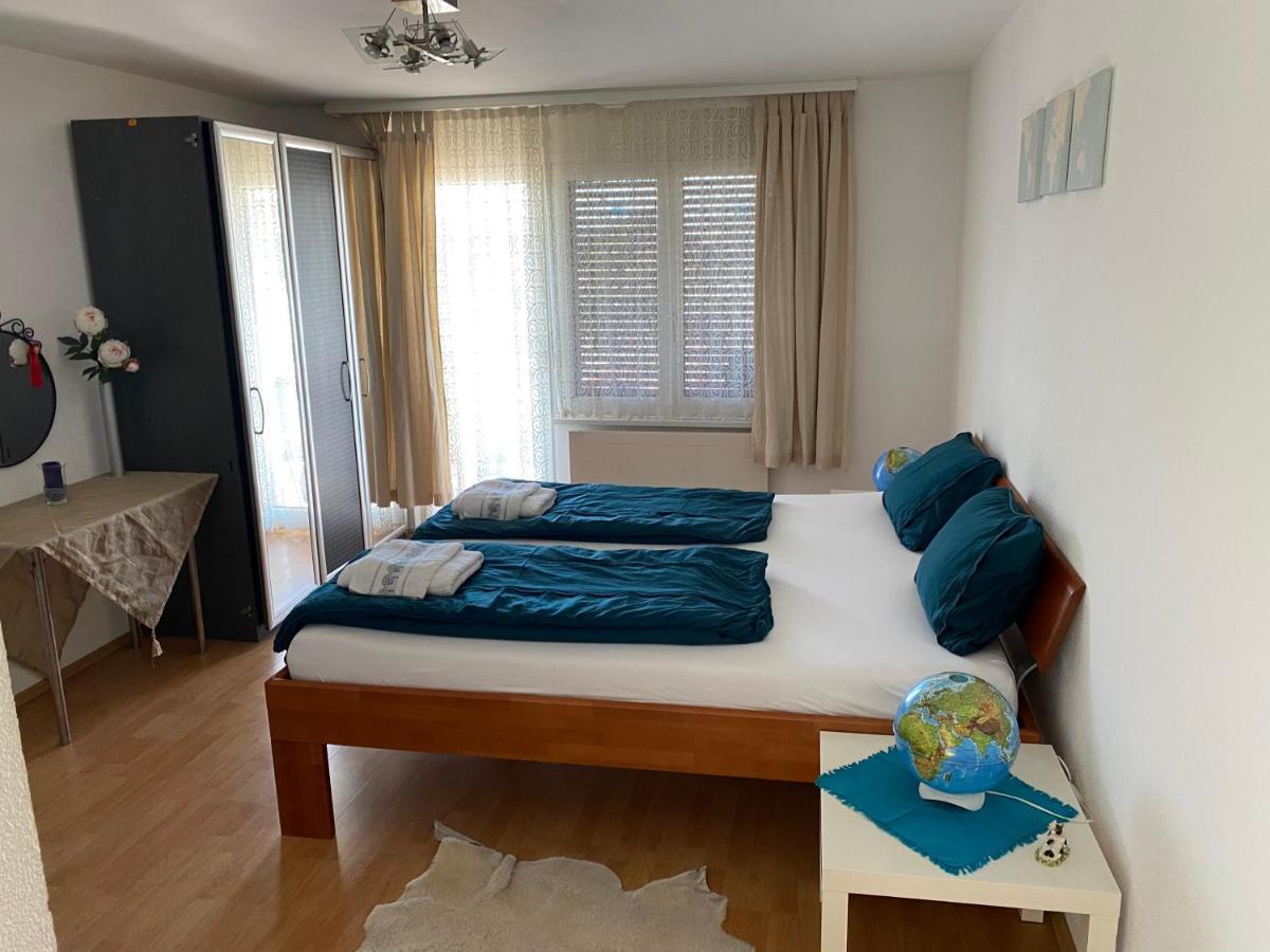 Grosszugige Ferienwohnung Eschenz Esterno foto