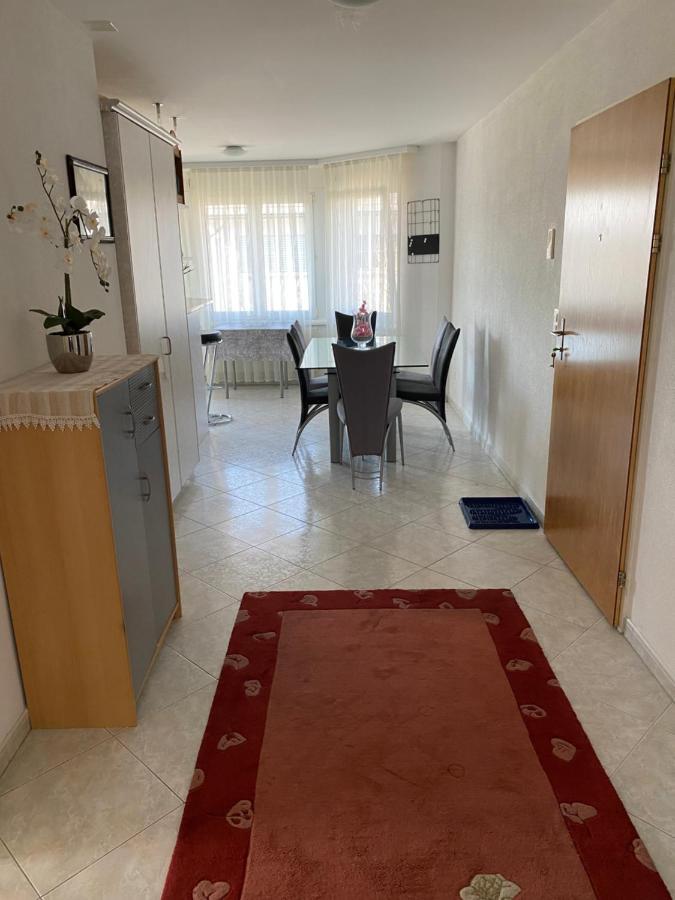 Grosszugige Ferienwohnung Eschenz Esterno foto